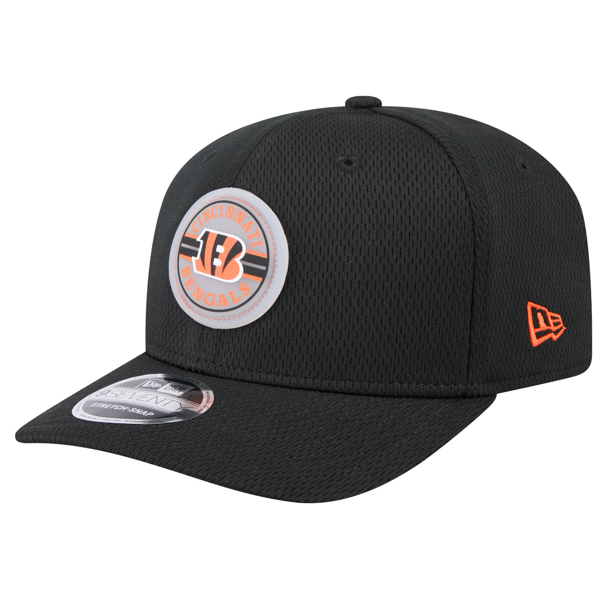 Men's New Era Black Cincinnati Bengals Adventure Patched 9SEVENTY Stretch-Snap Adjustable Hat
