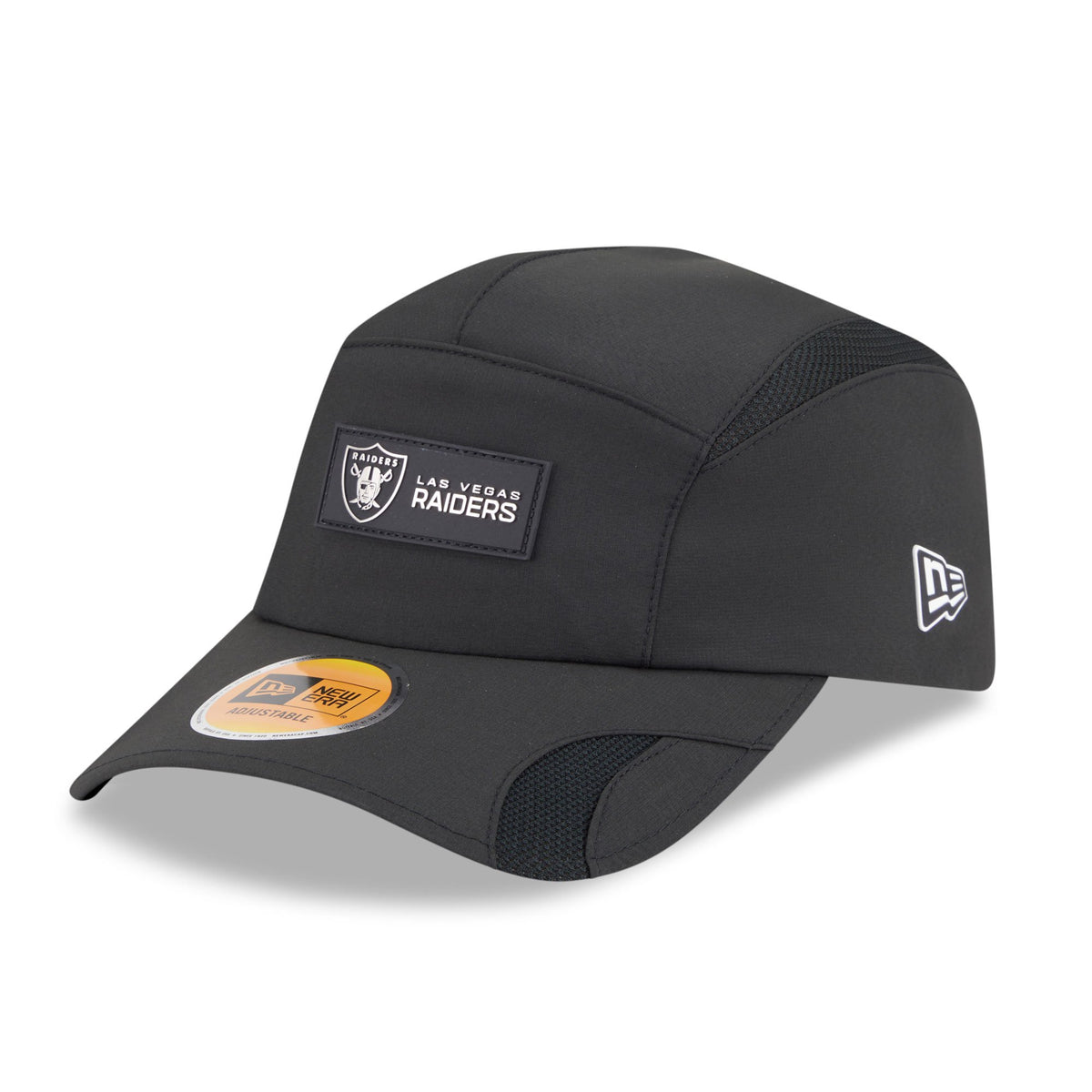 Men's New Era Black Las Vegas Raiders 2025 Sideline Runner Adjustable Hat