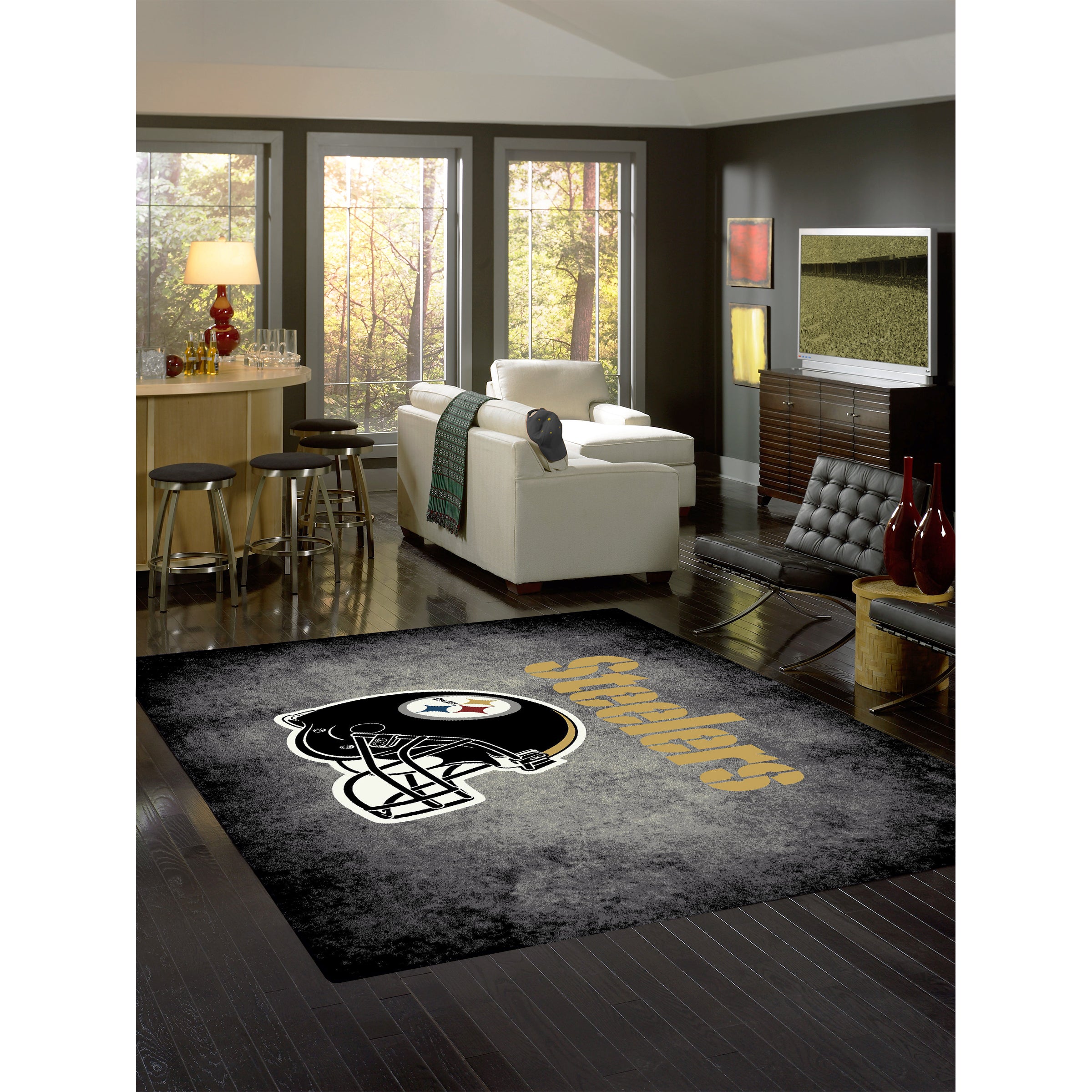 Pittsburgh Steelers 8x11 Distressed Rug