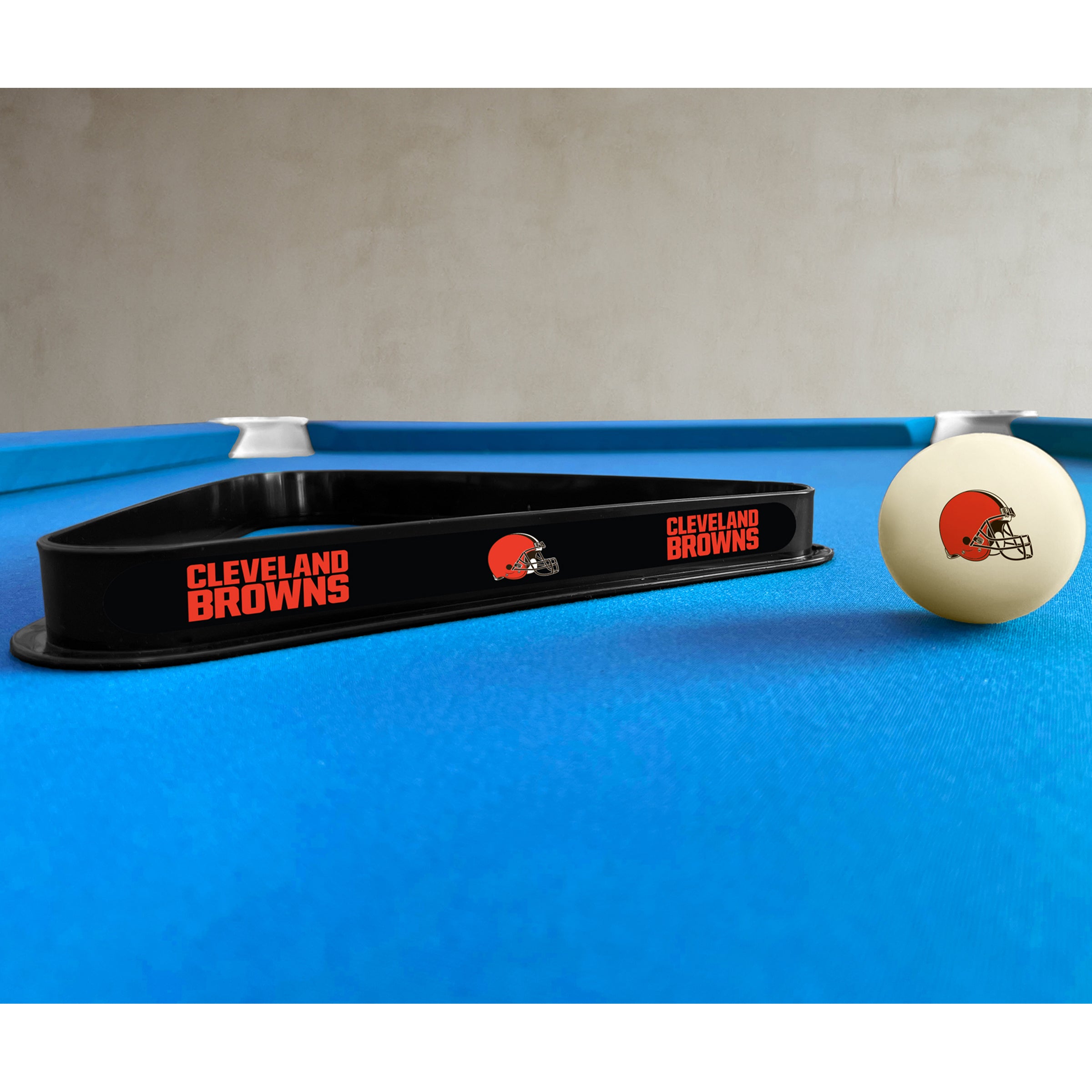 Cleveland Browns Cue Ball & Ball Rack