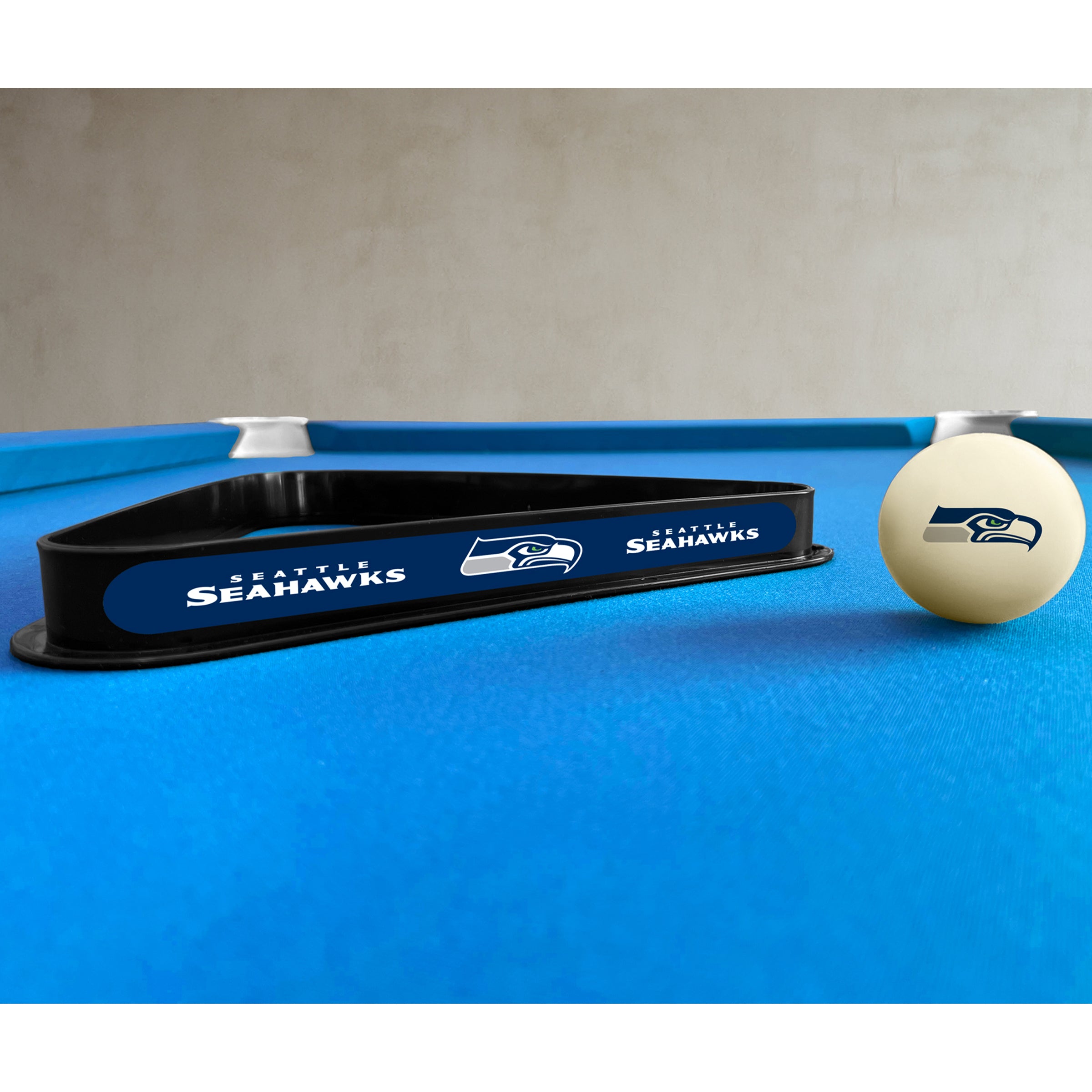 Seattle Seahawks Cue Ball & Ball Rack