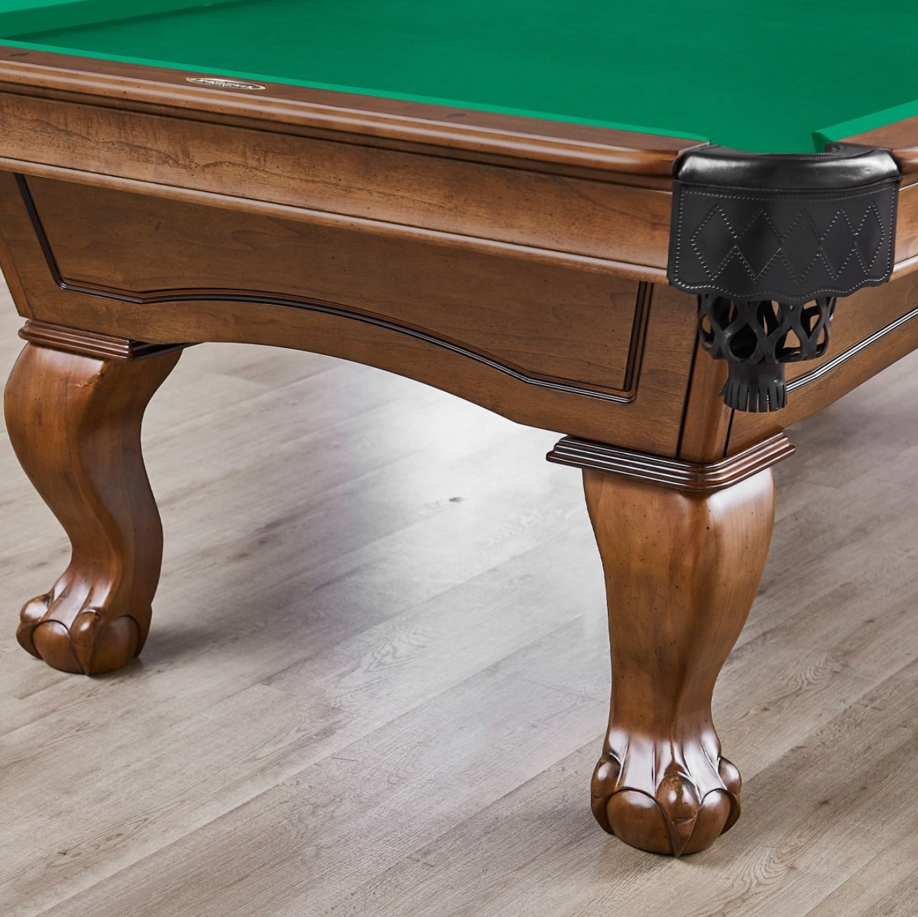 The Resolute 8ft, Whiskey with Ball and Claw Legs