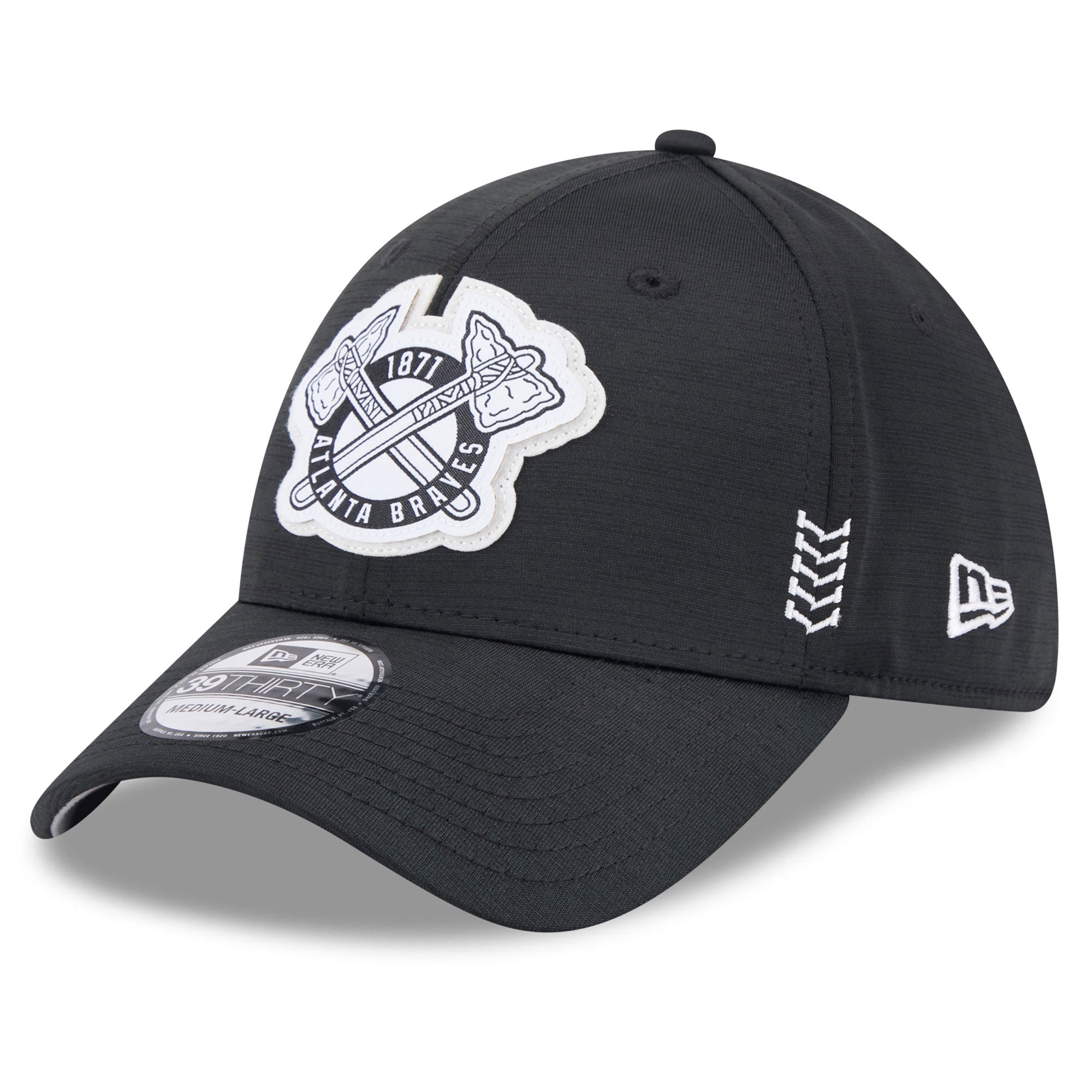 Men's New Era Black Atlanta Braves 2024 Clubhouse 39THIRTY Flex Hat