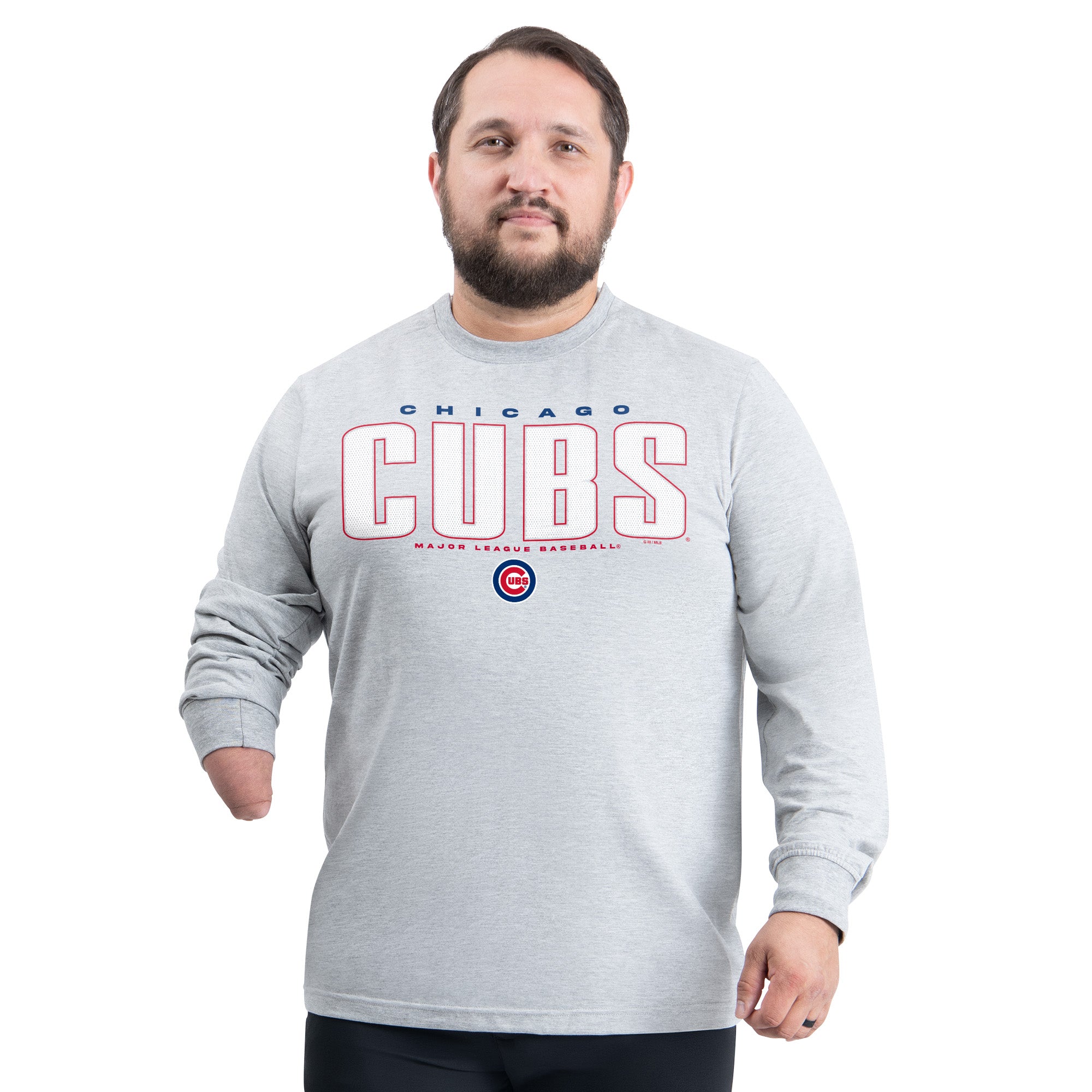 Men's G-III Sports by Carl Banks Gray Chicago Cubs Adaptive Long Sleeve T-Shirt