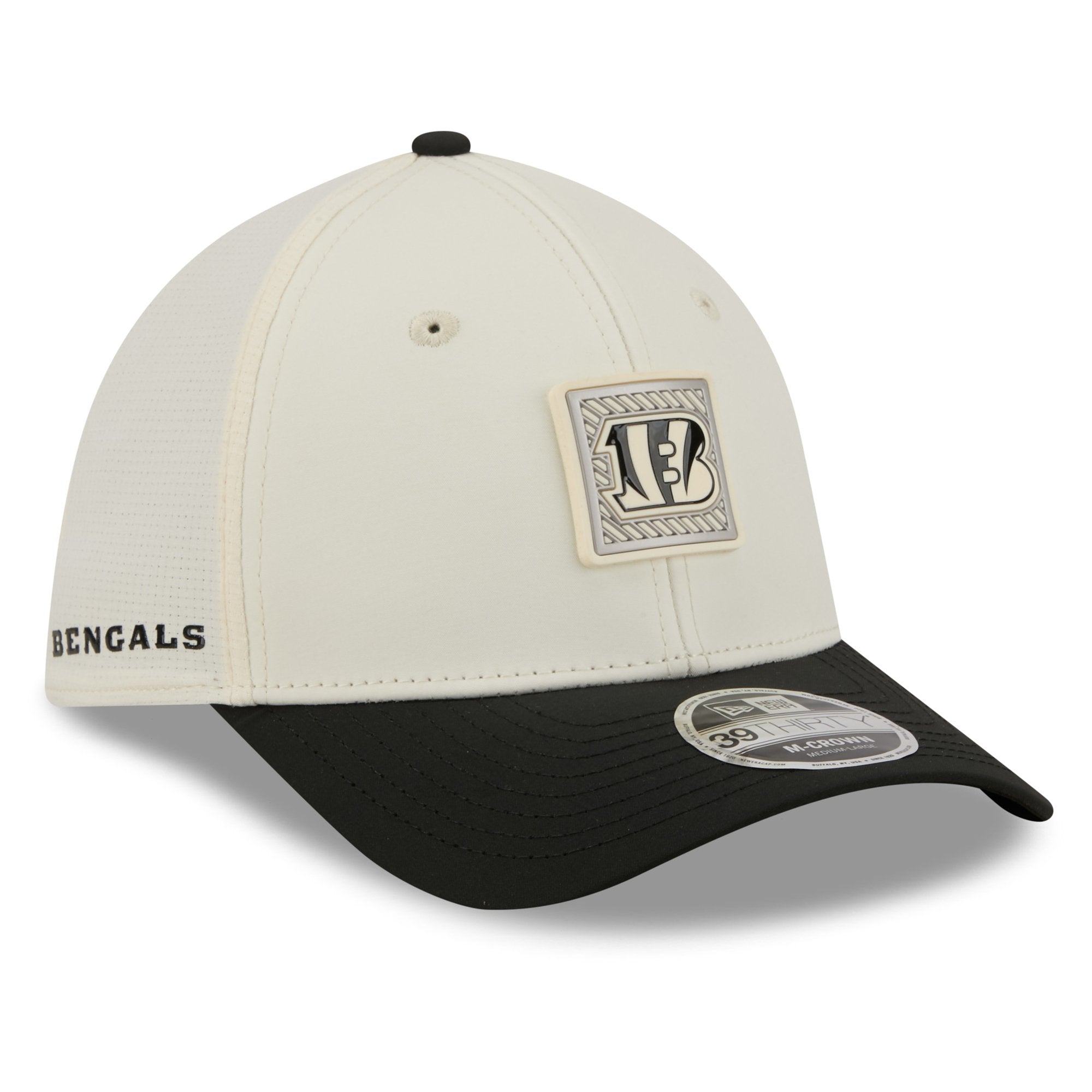 Men's New Era  Cream/Black Cincinnati Bengals 2026 NFL Training Camp 39THIRTY Flex Hat